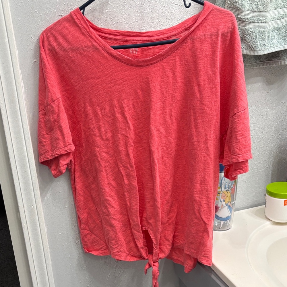 GAP Coral Tie-Front Short Sleeve Tee